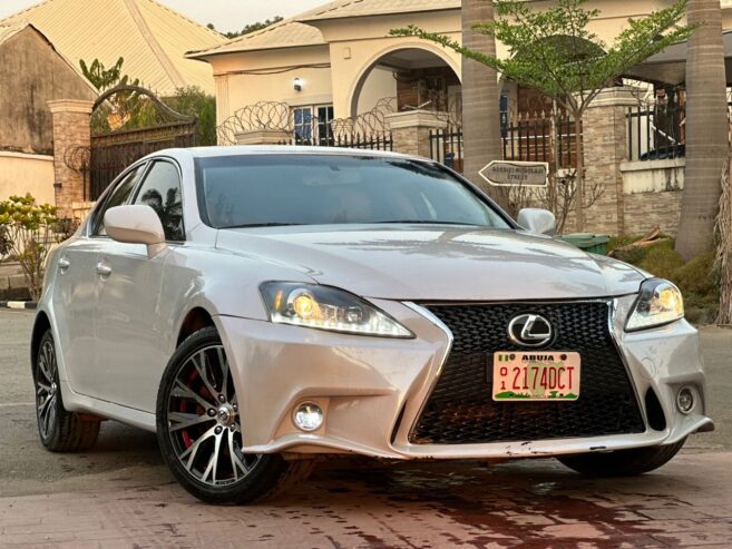 Lexus is250 2008