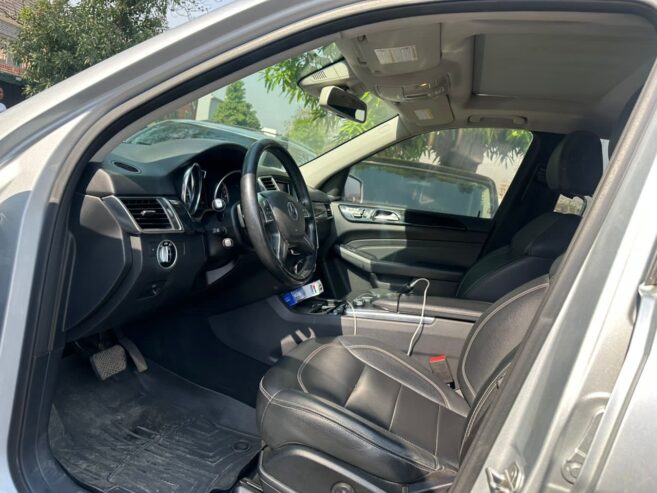 Mercedes Benz ML350 2012