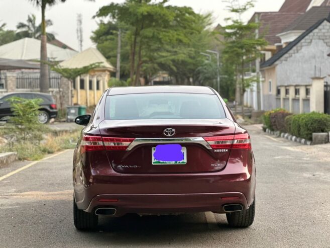 Toyota Avalon 2014