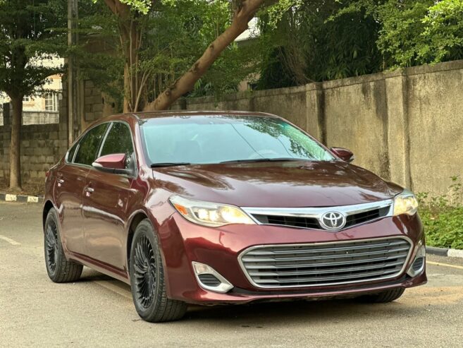 Toyota Avalon 2014