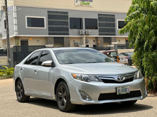 Toyota Camry 2014