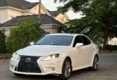 Lexus is250 2010