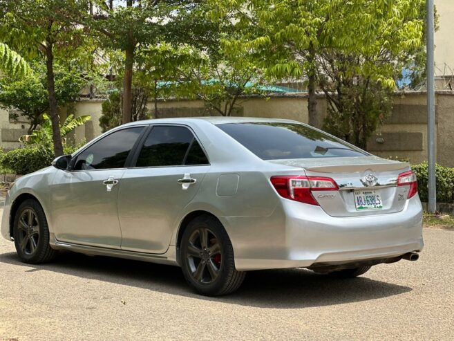 Toyota Camry 2014