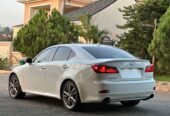 Lexus is250 2010