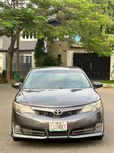 Toyota Camry 2013